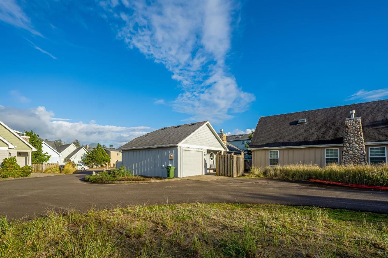 The Surfbird Villa Pacific City Ngoại thất bức ảnh
